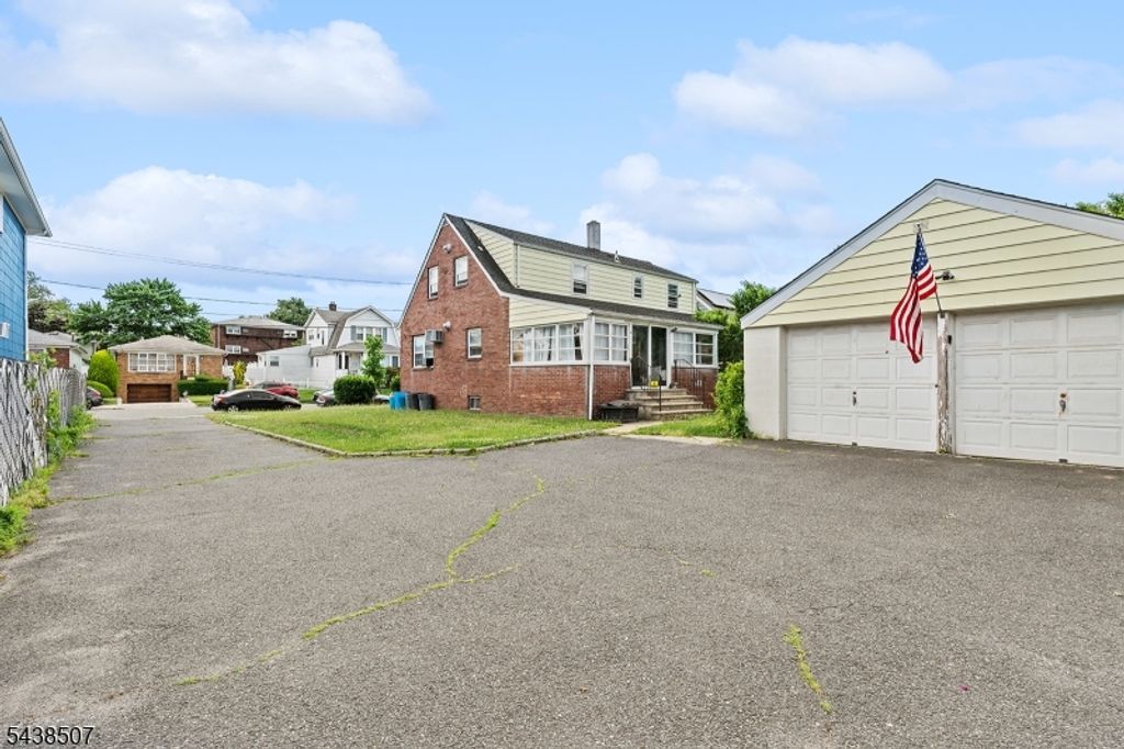 57 Devon St, North Arlington Boro, NJ 07031 — photo 3