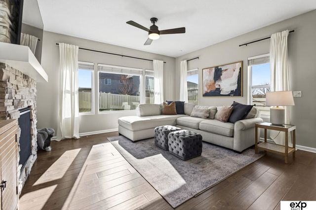 16863 Cary Street, Omaha, NE 68136