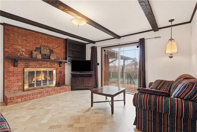 3160 Shaftesbury Lane, Winston Salem, NC 27105