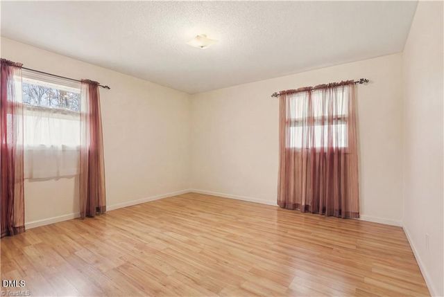 3160 Shaftesbury Lane, Winston Salem, NC 27105