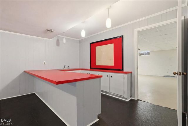 3160 Shaftesbury Lane, Winston Salem, NC 27105