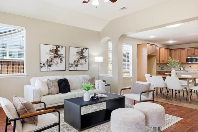 9724 Gessner Drive, Fort Worth, TX 76244