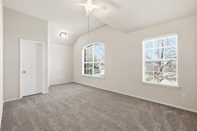 9724 Gessner Drive, Fort Worth, TX 76244