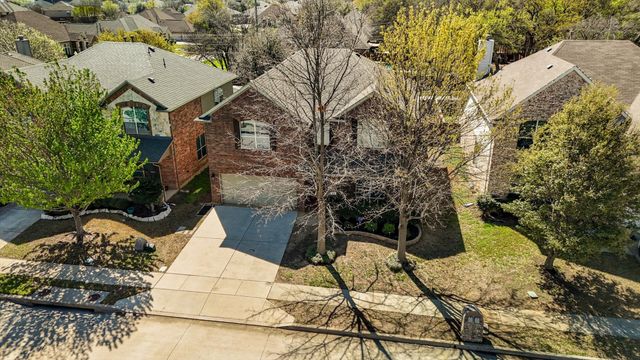 9724 Gessner Drive, Fort Worth, TX 76244