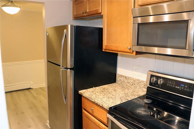 50 Carnation Street B6, Pawtucket, RI 02860