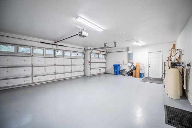 2706 DURANT TRAILS BOULEVARD, Dover, FL 33527