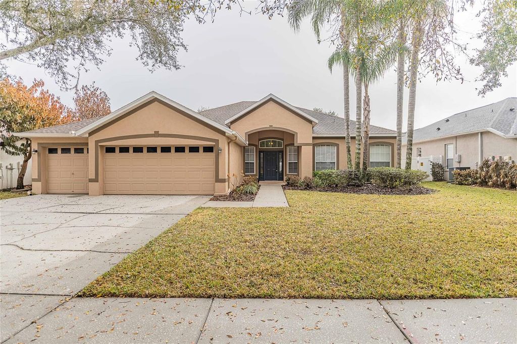 Image 1 of property listing at 2706 DURANT TRAILS BOULEVARD, Dover, FL 33527