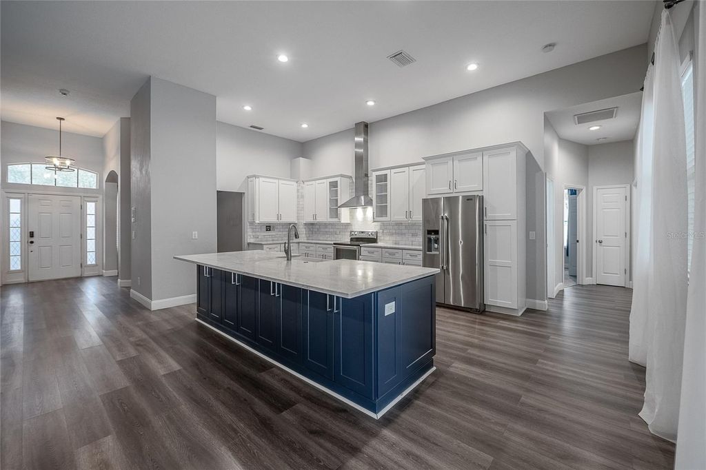 Image 18 of property listing at 2706 DURANT TRAILS BOULEVARD, Dover, FL 33527