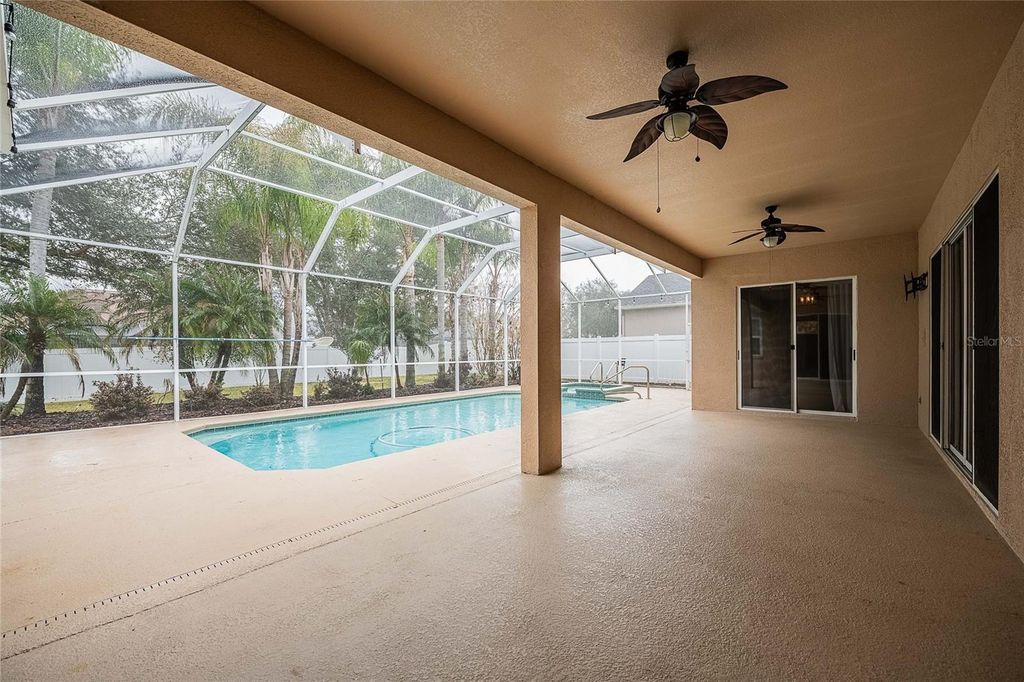 Image 47 of property listing at 2706 DURANT TRAILS BOULEVARD, Dover, FL 33527