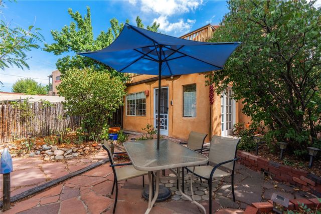 614 Paseo De Peralta, Santa Fe, NM 87501