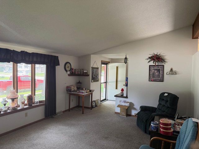 2120 CRANE STREET, Oshkosh, WI 54901