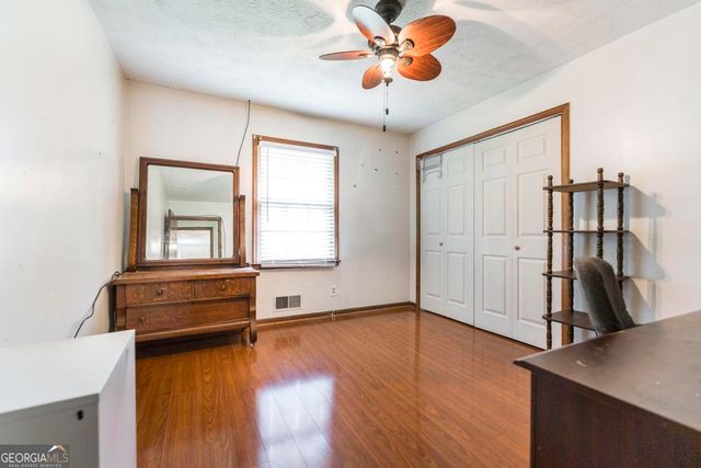 411 Hickory Lane, Griffin, GA 30223