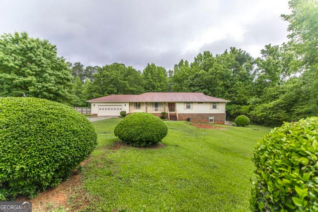 411 Hickory Lane, Griffin, GA 30223