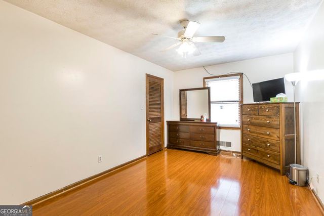 411 Hickory Lane, Griffin, GA 30223
