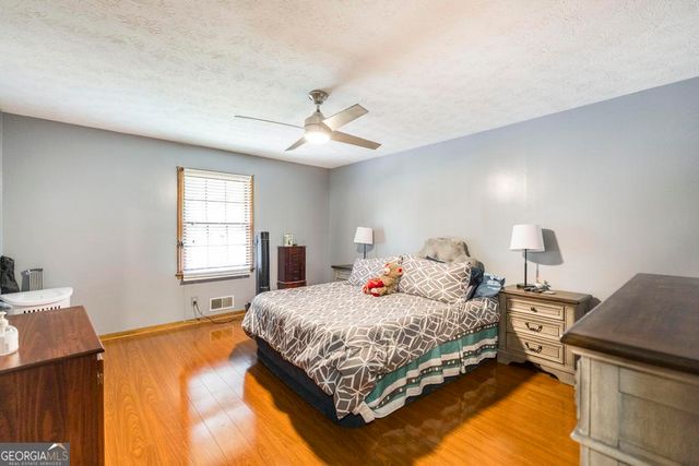 411 Hickory Lane, Griffin, GA 30223