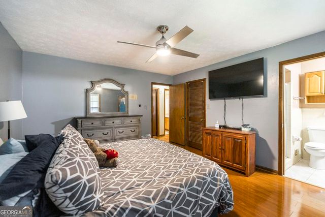 411 Hickory Lane, Griffin, GA 30223