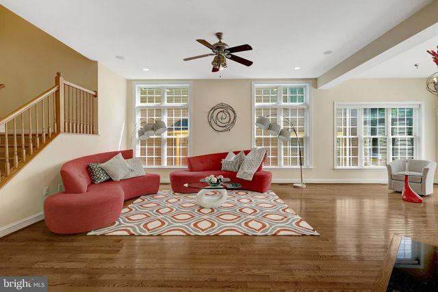 2894 SWANEE LN, Fairfax, VA 22031