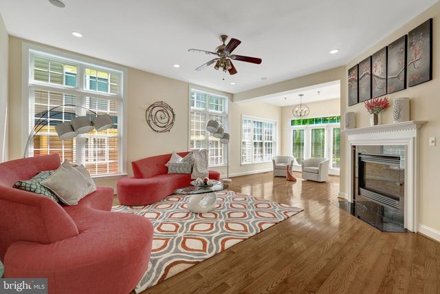 2894 SWANEE LN, Fairfax, VA 22031
