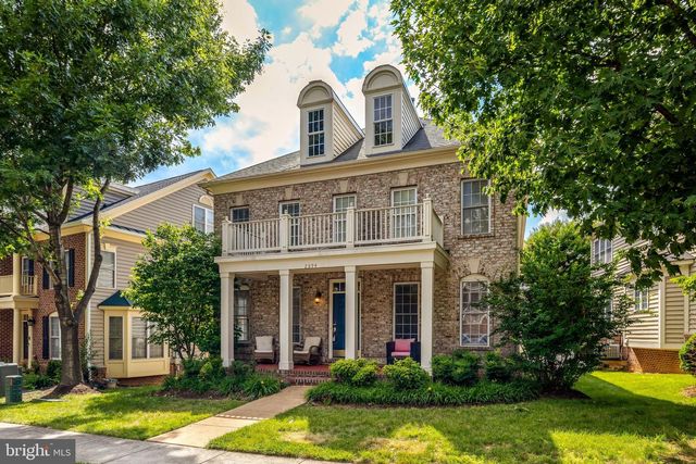 2894 SWANEE LN, Fairfax, VA 22031