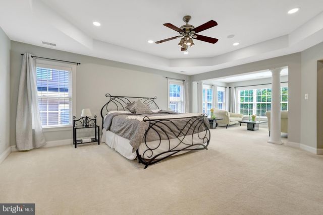 2894 SWANEE LN, Fairfax, VA 22031
