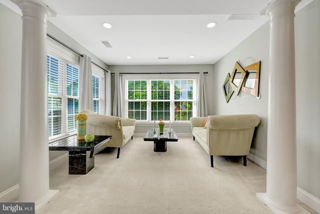 2894 SWANEE LN, Fairfax, VA 22031