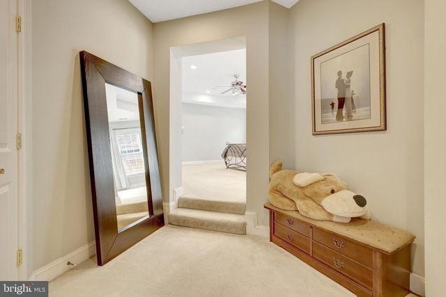 2894 SWANEE LN, Fairfax, VA 22031