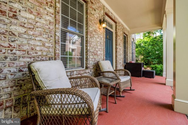 2894 SWANEE LN, Fairfax, VA 22031