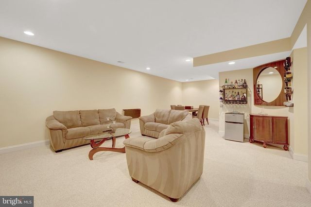 2894 SWANEE LN, Fairfax, VA 22031