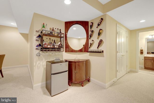 2894 SWANEE LN, Fairfax, VA 22031