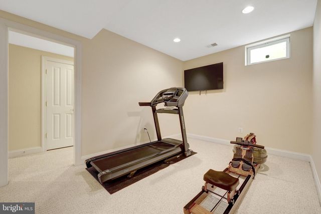 2894 SWANEE LN, Fairfax, VA 22031