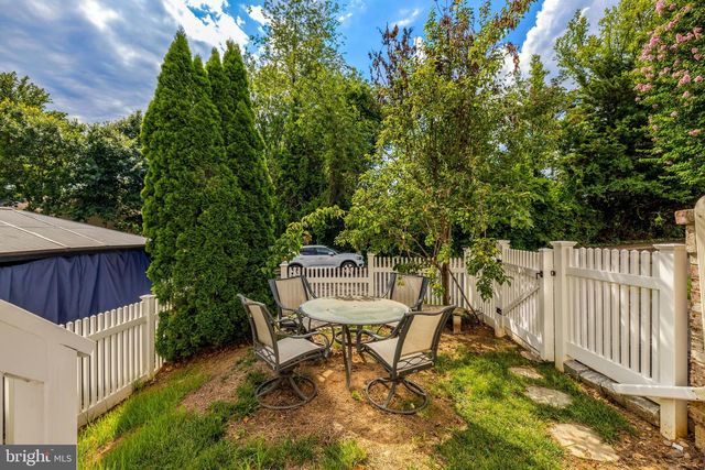 2894 SWANEE LN, Fairfax, VA 22031