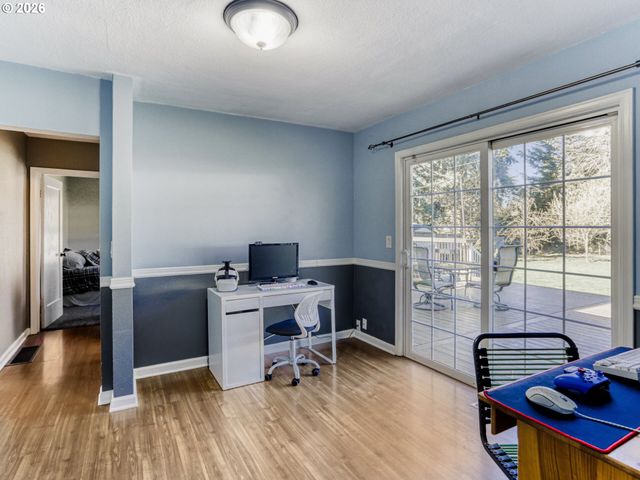 152 Ne 5TH Ave, Canby, OR 97013