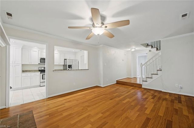 5329 Kindlewood DR, Virginia Beach, VA 23455