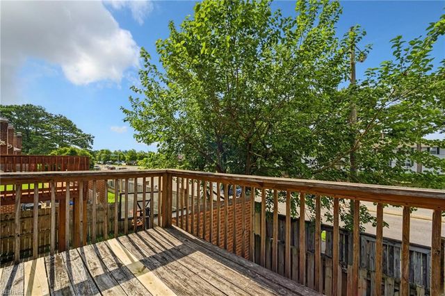 5329 Kindlewood DR, Virginia Beach, VA 23455