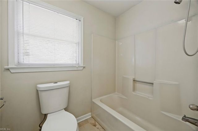 5329 Kindlewood DR, Virginia Beach, VA 23455