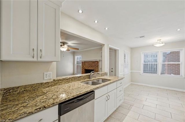 5329 Kindlewood DR, Virginia Beach, VA 23455