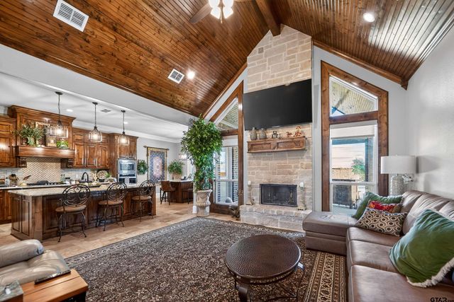 15524 Sugar Ridge Ln, Flint, TX 75762