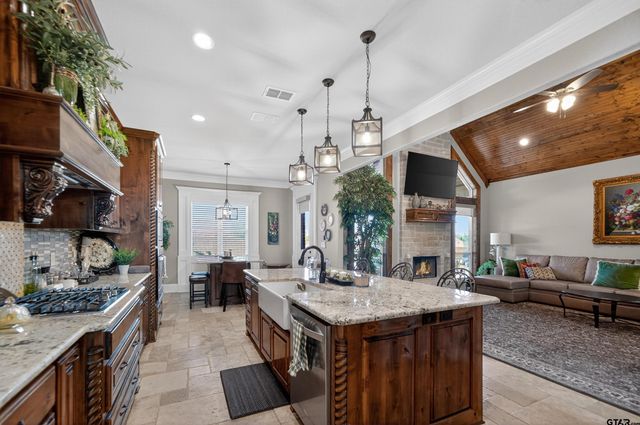 15524 Sugar Ridge Ln, Flint, TX 75762