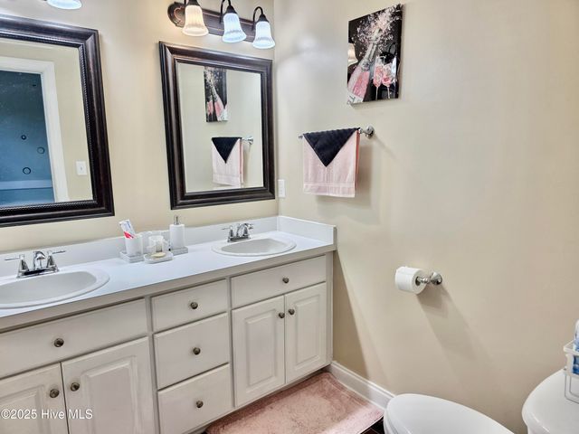 3502 Baybrooke Drive W, Wilson, NC 27893