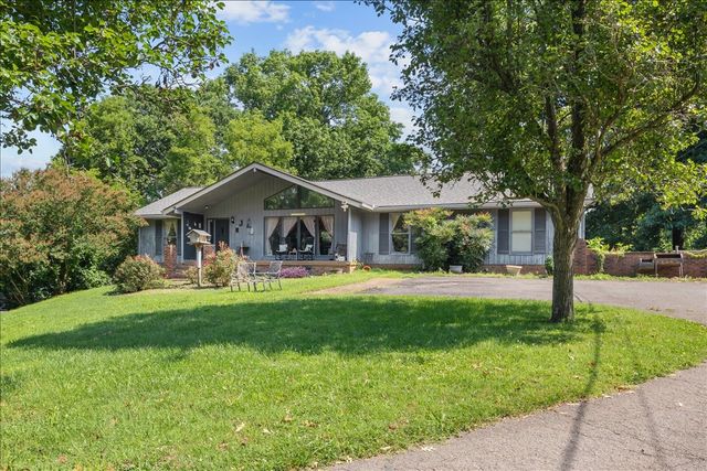 1446 Old Hillsboro Rd, Franklin, TN 37069