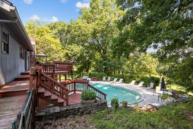 1446 Old Hillsboro Rd, Franklin, TN 37069
