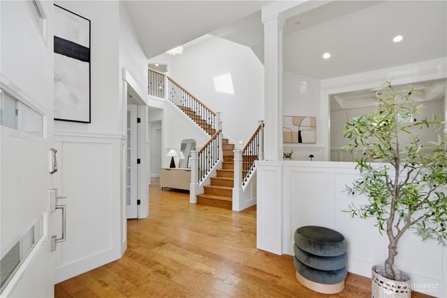 10504 NE 114th Lane, Kirkland, WA 98033