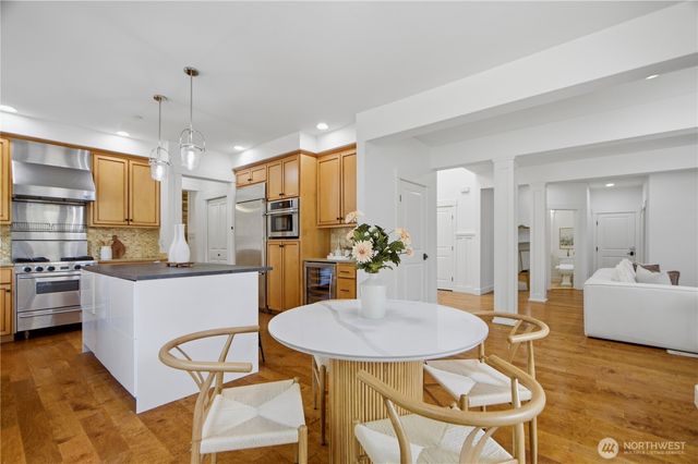 10504 NE 114th Lane, Kirkland, WA 98033