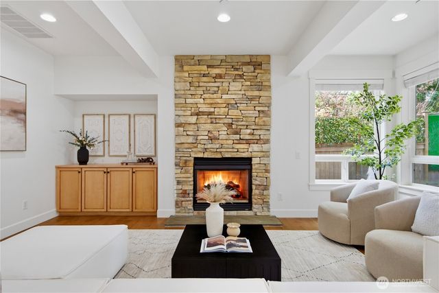 10504 NE 114th Lane, Kirkland, WA 98033