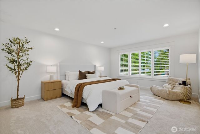 10504 NE 114th Lane, Kirkland, WA 98033