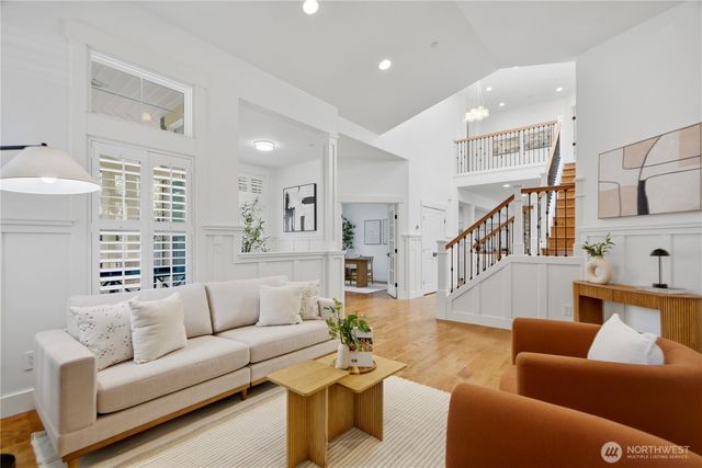 10504 NE 114th Lane, Kirkland, WA 98033