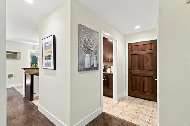 2380 Homestead Road 1103, Santa Clara, CA 95050