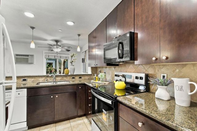 2380 Homestead Road 1103, Santa Clara, CA 95050