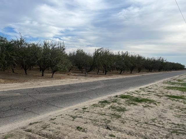 1105 E Rose Avenue, Fresno, CA 93725