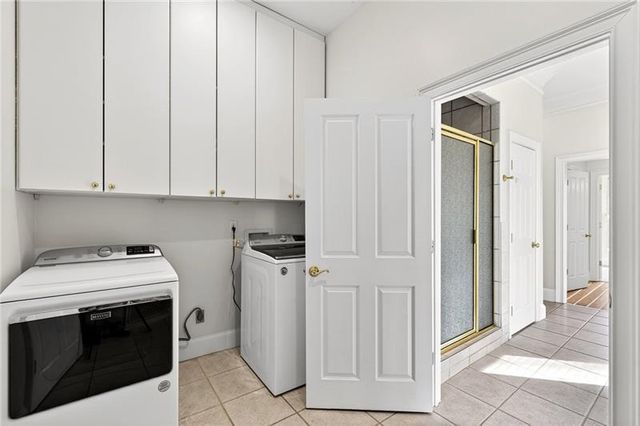 3185 Raskarity Road, Cumming, GA 30041